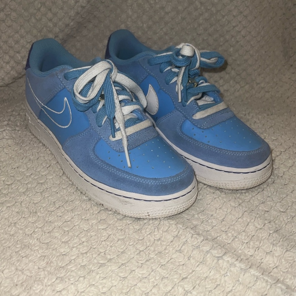 University Blue Nike Air Force One size 7